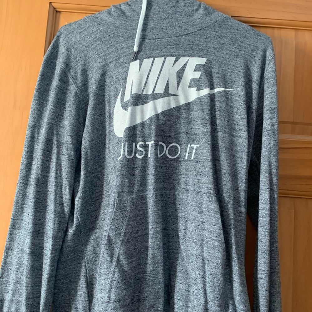 Nike Sweatshirt
